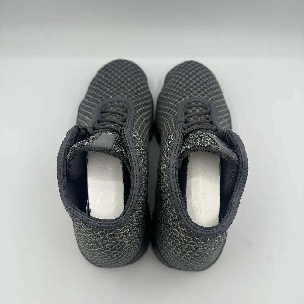 Nike‎ Air Jordan Horizon BG Shoes YOUTH Boys 4.5 Y Wolf Grey Sneakers 823583-003